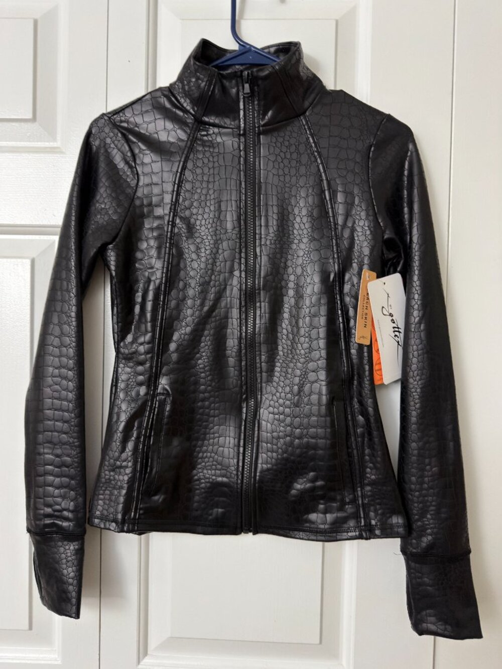 X by Gottex Line Jacket in a black crocodile pattern - Picture 10 of 12